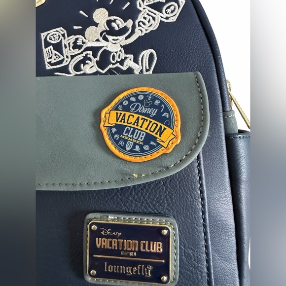 Disney Loungefly Backpack Vacation Club DVC 30th Anniversary main image 7